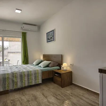Rooms Dragica Pakostane Exterior photo